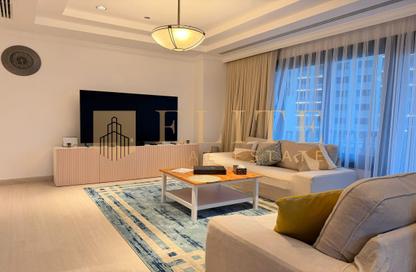 Apartment - 1 Bedroom - 2 Bathrooms for rent in East Porto Drive - Porto Arabia - The Pearl Island - Doha