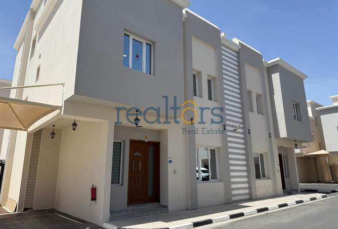 53423454 - Property Image 2