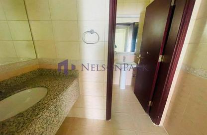 مجمع سكني - 4 - 5 للايجار في شارع عمار بن ياسر - العزيزية - الدوحة مجمع سكني - 4 - 5 للايجار في شارع عمار بن ياسر - العزيزية - الدوحة