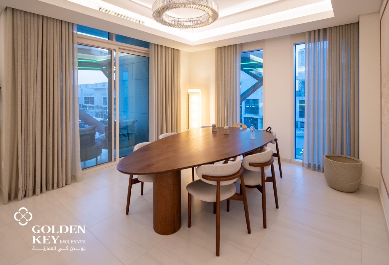 Luxurious 2BR+Maid Apartment – Gewan Island