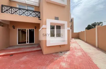 شقة - 2 غرف نوم - 2 حمامات للايجار في أبو هامور - الدوحة