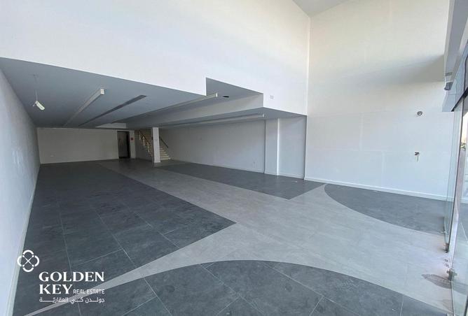 975184 - Property Main Image