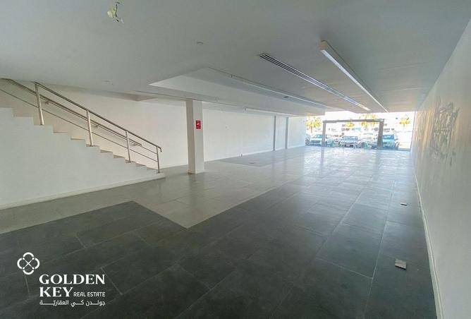 975184 - Property Image 2