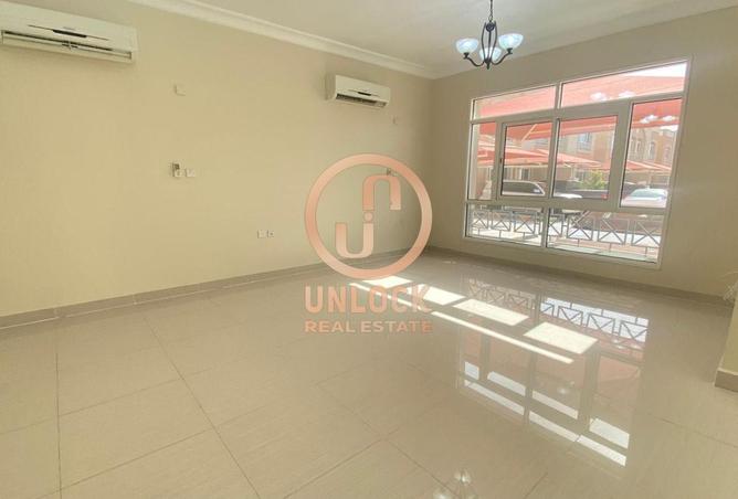 1003177 - Property Image 2