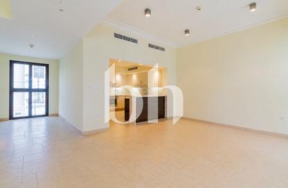 Apartment - 3 Bedrooms - 4 Bathrooms for rent in Carnaval - Qanat Quartier - The Pearl Island - Doha