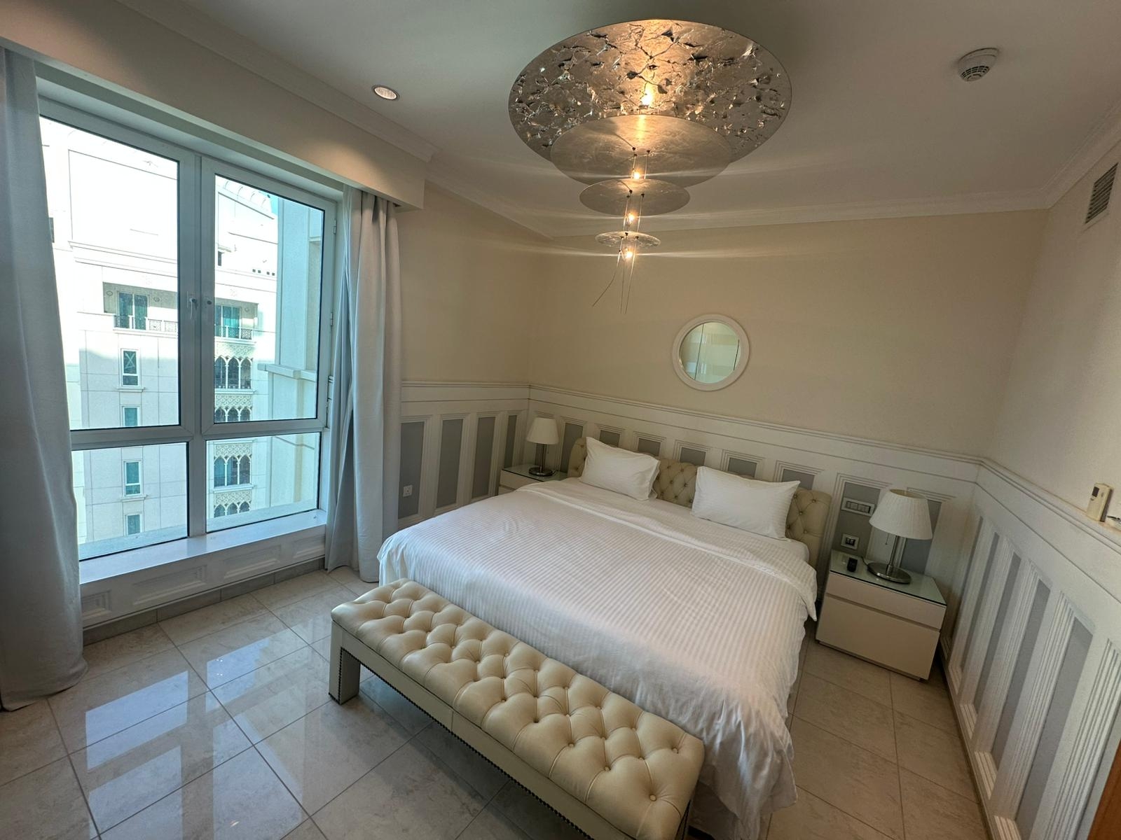 2BHK Furnished High Floor Bills Inc One month free thumbnail 5