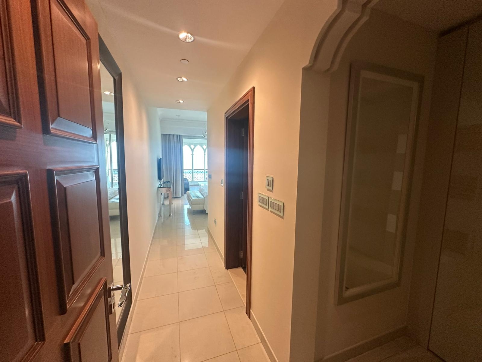 2BHK Furnished High Floor Bills Inc One month free thumbnail 8