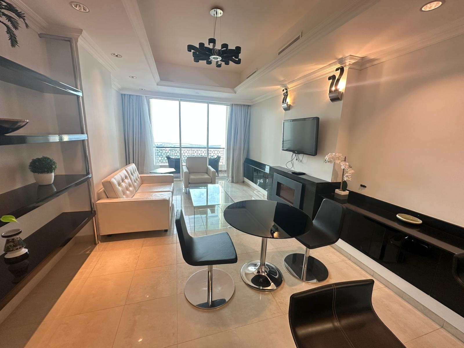 2BHK Furnished High Floor Bills Inc One month free thumbnail 4