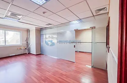 Office Space - Studio - 2 Bathrooms for rent in Umm Ghwailina Comm - Umm Ghuwalina - Umm Ghuwailina - Doha
