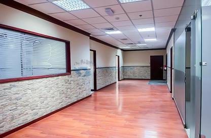 Office Space - Studio - 2 Bathrooms for rent in Umm Ghwailina Comm - Umm Ghuwalina - Umm Ghuwailina - Doha