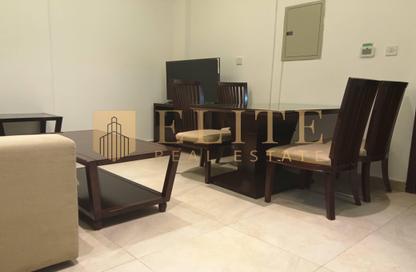 Apartment - 2 Bedrooms - 2 Bathrooms for rent in Umm Ghwailina Comm - Umm Ghuwalina - Umm Ghuwailina - Doha