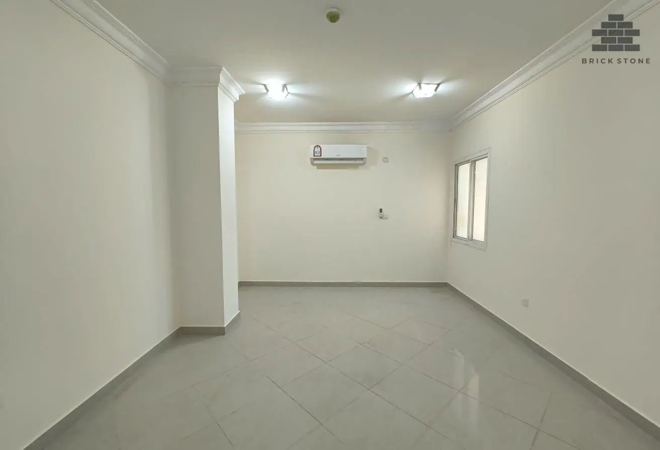 63422531 - Property Main Image