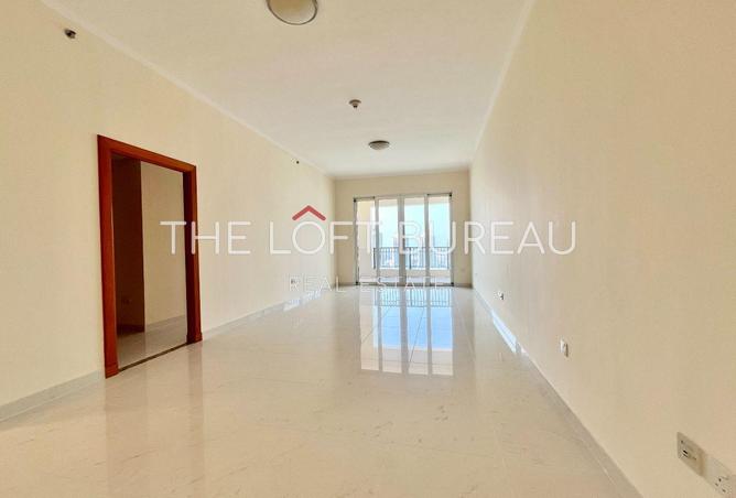 54200022 - Property Image 2