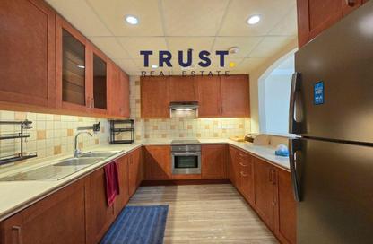 Apartment - 1 Bedroom - 2 Bathrooms for rent in West Porto Drive - Porto Arabia - The Pearl Island - Doha