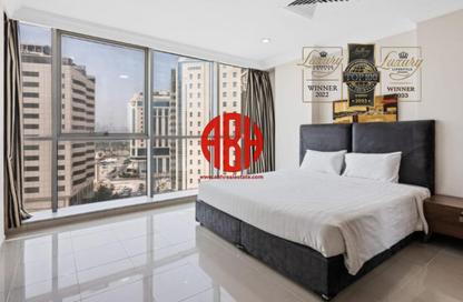 Apartment - 2 Bedrooms - 3 Bathrooms for rent in Al Bida'a Tower - Corniche Road - Corniche Road - Doha