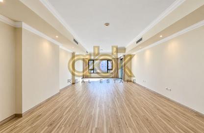 Apartment - 1 - 2 for rent in East Porto Drive - Porto Arabia - The Pearl Island - Doha Apartment - 1 - 2 for rent in East Porto Drive - Porto Arabia - The Pearl Island - Doha