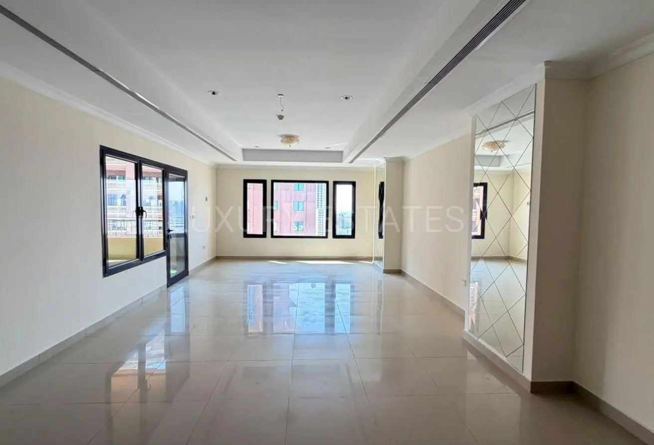 64035157 - Property Main Image