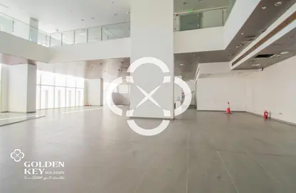 Show Room - Studio for rent in Abu Jabair Street - Al Muntazah - Doha