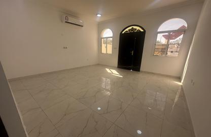 Apartment - 2 Bedrooms - 1 Bathroom for rent in Aspire Zone - Al Waab - Doha