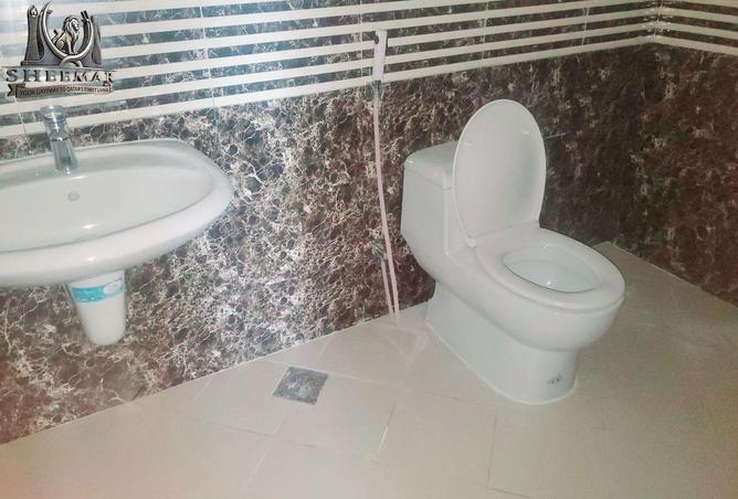 57030601 - Property Image 3