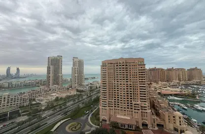 Apartment - 4 Bedrooms - 4 Bathrooms for rent in West Porto Drive - Porto Arabia - The Pearl Island - Doha