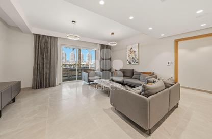 Townhouse - 1 - 2 for rent in Viva East - Viva Bahriyah - The Pearl Island - Doha Townhouse - 1 - 2 for rent in Viva East - Viva Bahriyah - The Pearl Island - Doha