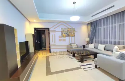 Apartment - 1 Bedroom - 2 Bathrooms for rent in Anas Street - Fereej Bin Mahmoud North - Fereej Bin Mahmoud - Doha