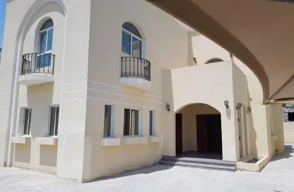 شقة - 6 غرف نوم - 6 حمامات للايجار في الوكير - الوكير - الوكرة