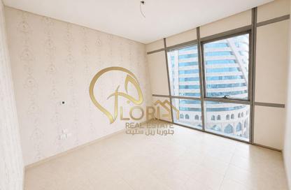 Apartment - 1 Bedroom - 2 Bathrooms for rent in Zig Zag Tower B - Zig Zag Towers - West Bay - Doha