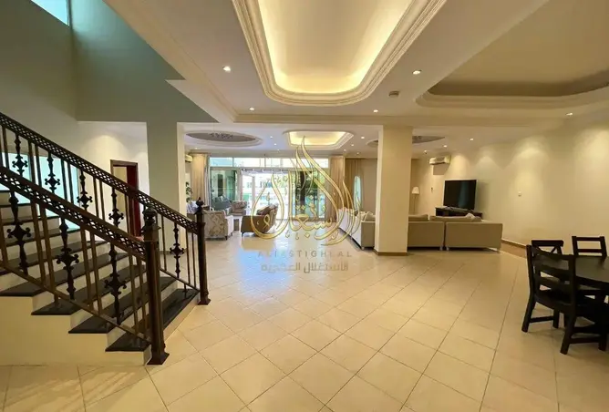63701343 - Property Image 2