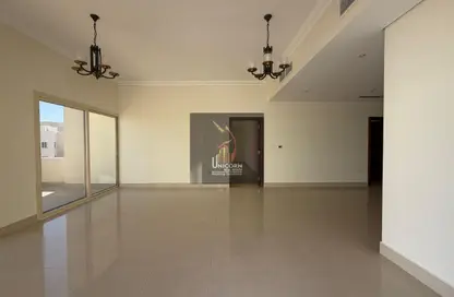 شقة - 3 غرف نوم - 3 حمامات للايجار في فوكس هيلز اي 13 - فوكس هيلز - الوسيل