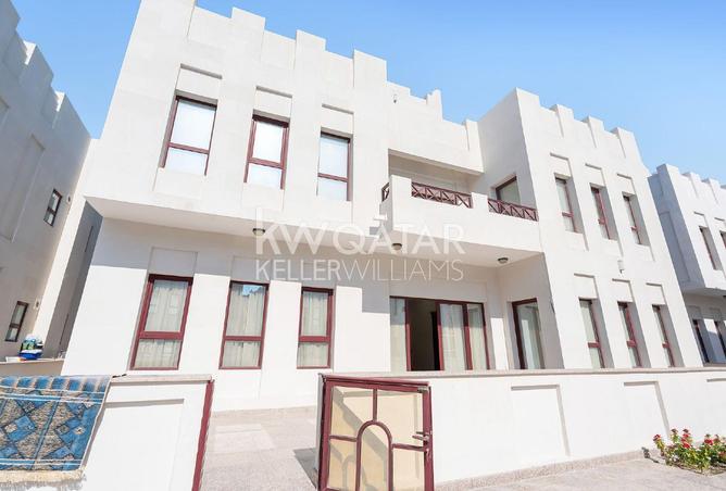 58202989 - Property Image 2