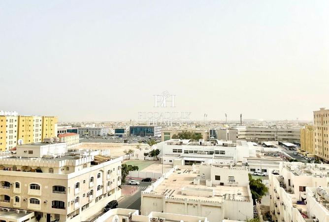 53570411 - Property Main Image