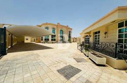 Villa - 7+ Bedrooms - 7+ Bathrooms for rent in Legtaifiya Lagoon - West Bay - Doha Villa - 7+ Bedrooms - 7+ Bathrooms for rent in Legtaifiya Lagoon - West Bay - Doha