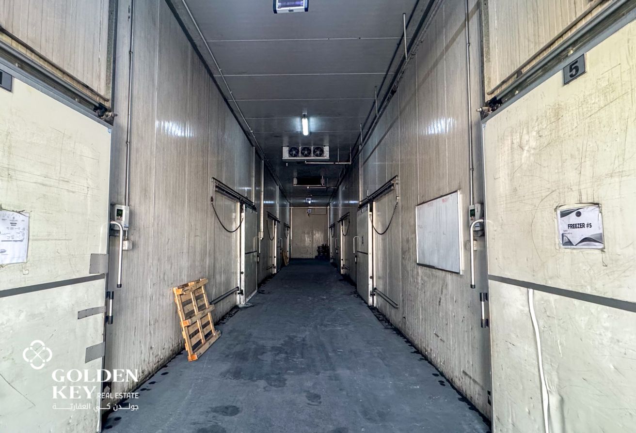 Freezer Room | Short/Long Term Rent | Street 1
