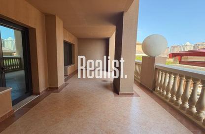 Apartment - 1 Bedroom - 3 Bathrooms for rent in East Porto Drive - Porto Arabia - The Pearl Island - Doha
