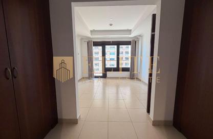 Apartment - 1 - 2 for rent in Porto Arabia Townhouses - Porto Arabia - The Pearl Island - Doha