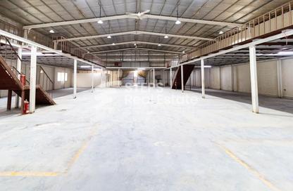 Warehouse - Studio - 6 Bathrooms for rent in Industrial Area 5 - Industrial Area - Industrial Area - Doha