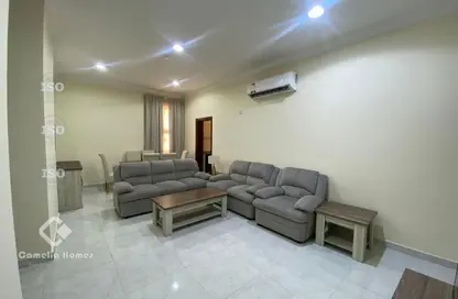 Apartment - 2 Bedrooms - 2 Bathrooms for rent in Al Sadd Road - Al Sadd - Doha