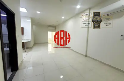 Apartment - 3 Bedrooms - 3 Bathrooms for rent in Al Waab Street - Al Waab - Doha