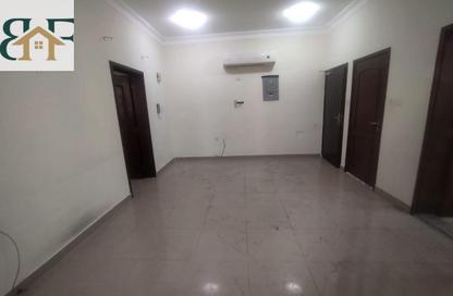 Apartment - 1 Bedroom - 2 Bathrooms for rent in Umm Ghwailina Comm - Umm Ghuwalina - Umm Ghuwailina - Doha Apartment - 1 Bedroom - 2 Bathrooms for rent in Umm Ghwailina Comm - Umm Ghuwalina - Umm Ghuwailina - Doha