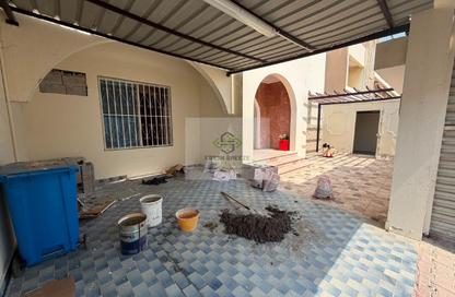 Villa - 3 Bedrooms - 3 Bathrooms for rent in Old Airport Road - Old Airport Road - Doha