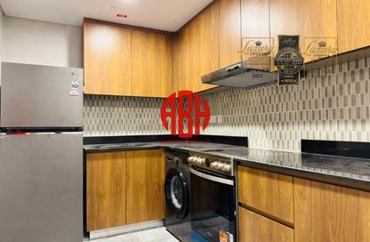 Apartment - 3 Bedrooms - 4 Bathrooms for rent in Al Bida'a Tower - Corniche Road - Corniche Road - Doha