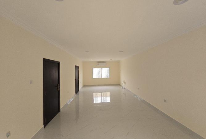 53521349 - صورة العقار 3