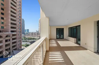 Apartment - 2 Bedrooms - 3 Bathrooms for rent in West Porto Drive - Porto Arabia - The Pearl Island - Doha