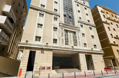 Apartment - 2 Bedrooms - 2 Bathrooms for rent in Al Sadd Road - Al Sadd - Doha