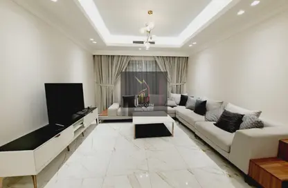 Apartment - 3 Bedrooms - 3 Bathrooms for rent in Giardino Apartments - The Pearl Island - Doha