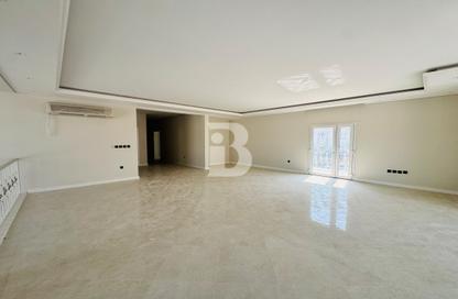 Villa - Studio - 6 Bathrooms for rent in Al Markhiya - Doha