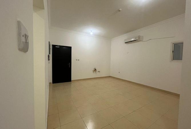 1023789 - Property Image 3