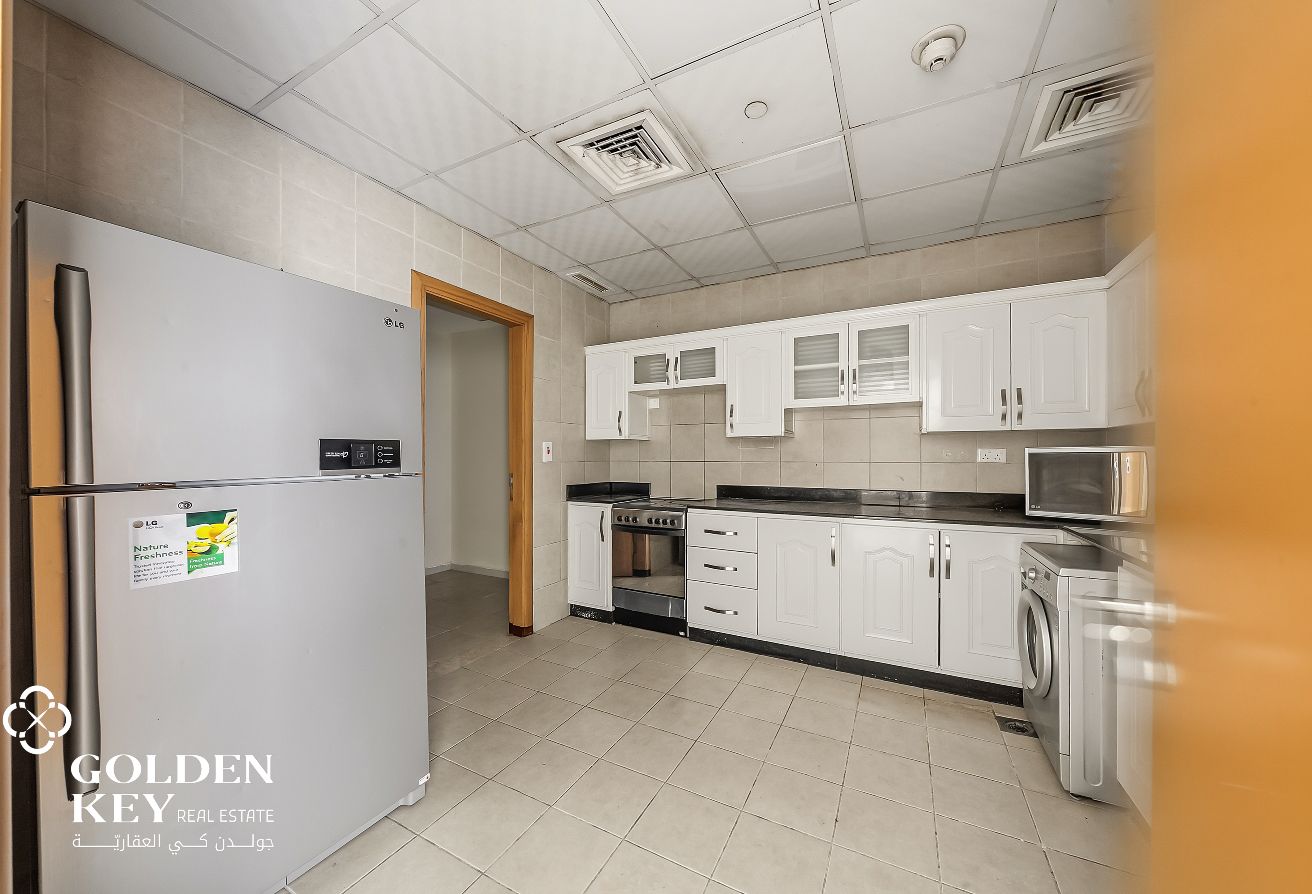 Open Layout | SF - 3 Bedroom | Zig Zag Towers